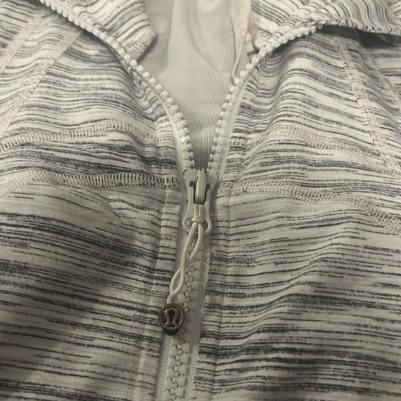 Lululemon define jacket - Picture 2 of 4